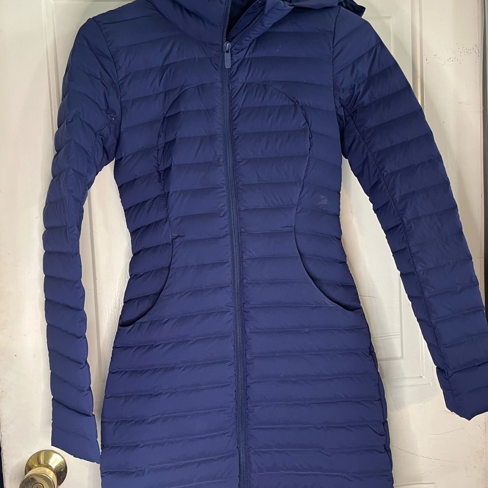 Women's Navy Hooded Puffer Coat